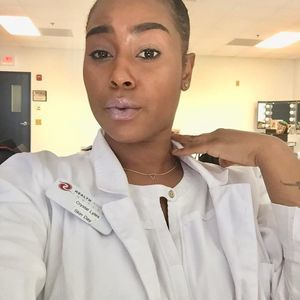 Meet your Posher, Crystal